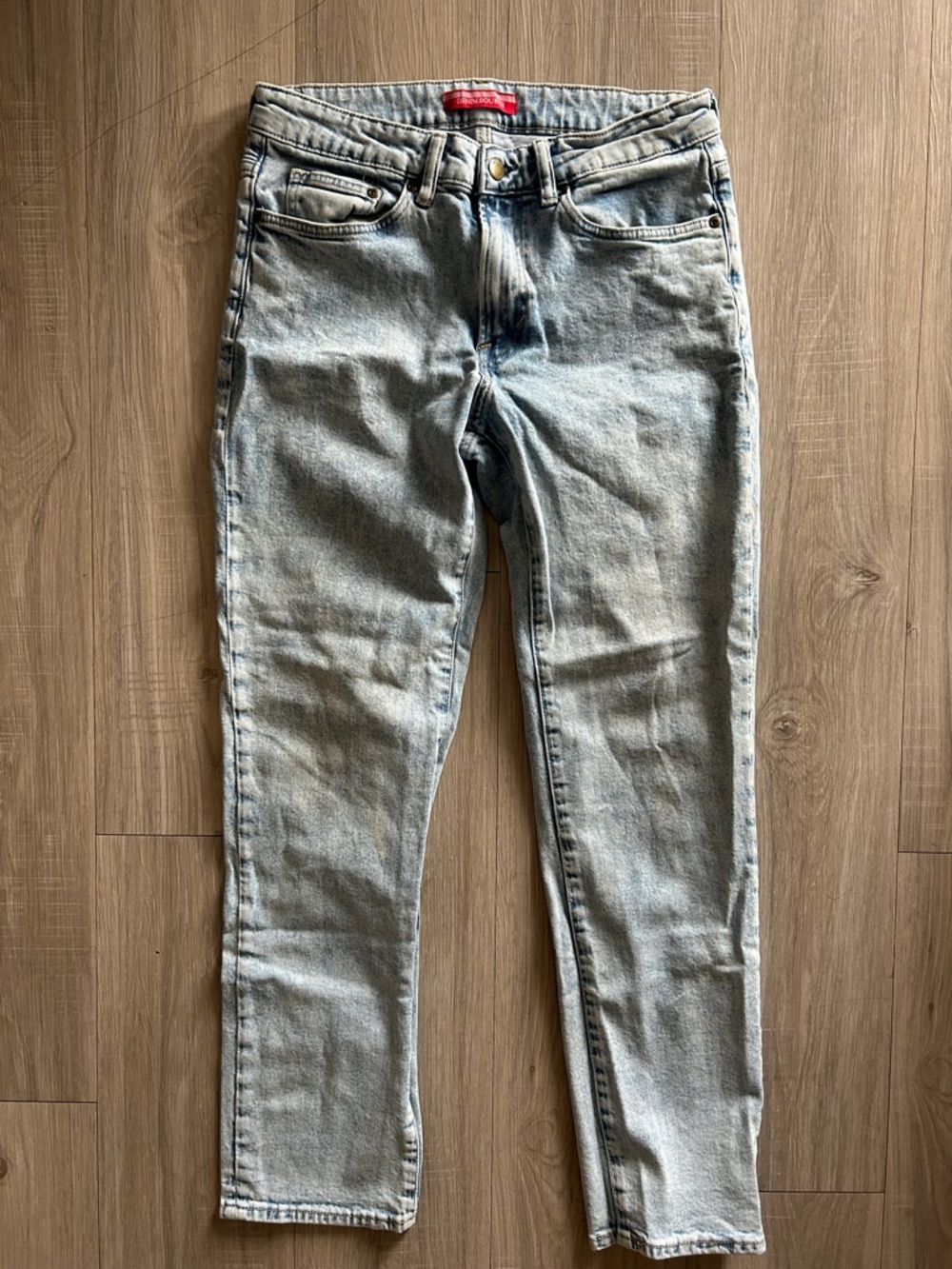 Men’s Light Wash Slim Jeans